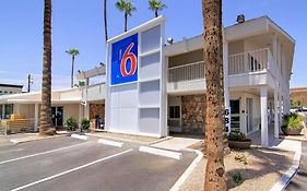 Motel 6 Old Town Scottsdale Fashion Square