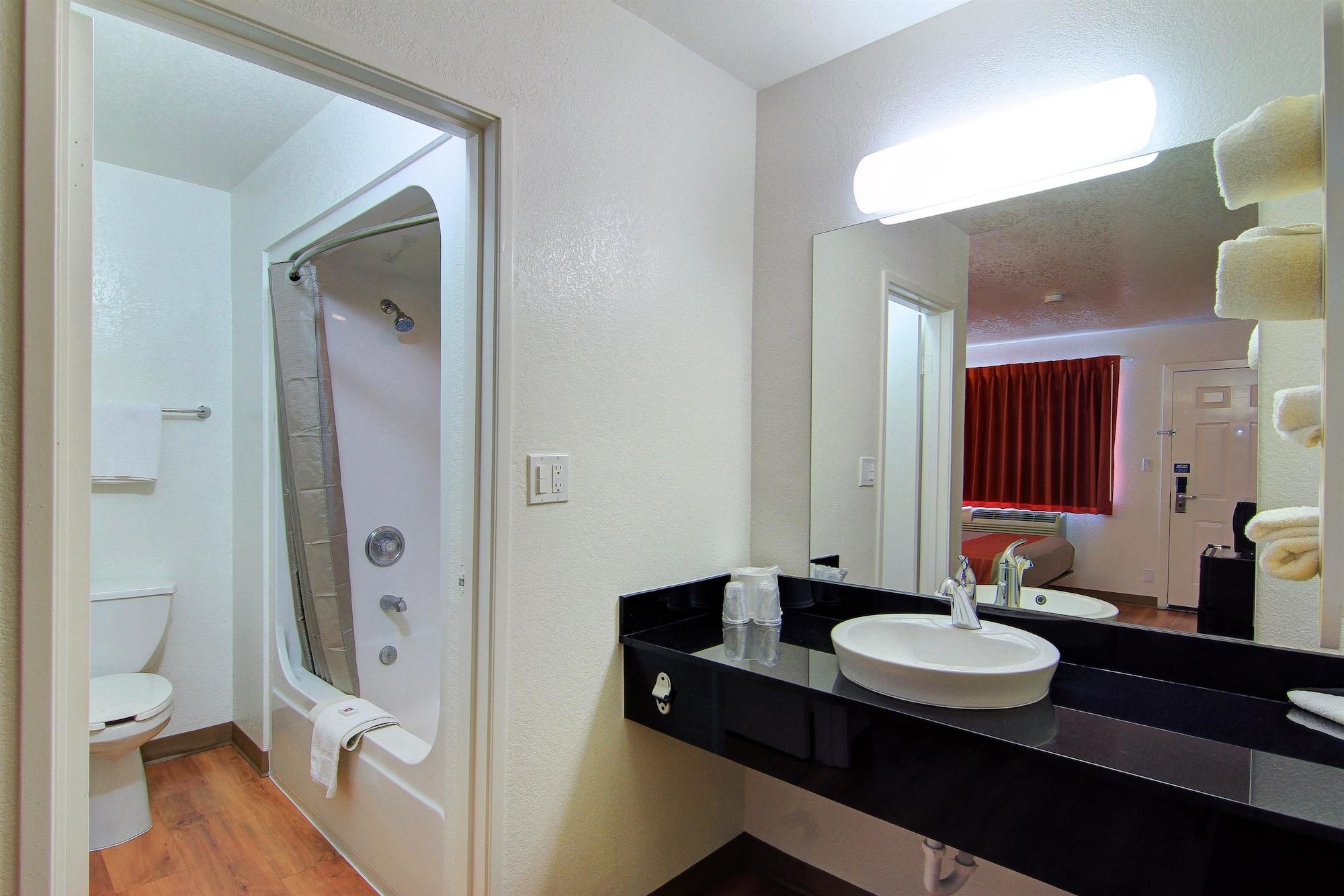 Motel 6 Old Town Scottsdale Fashion Square Extérieur photo